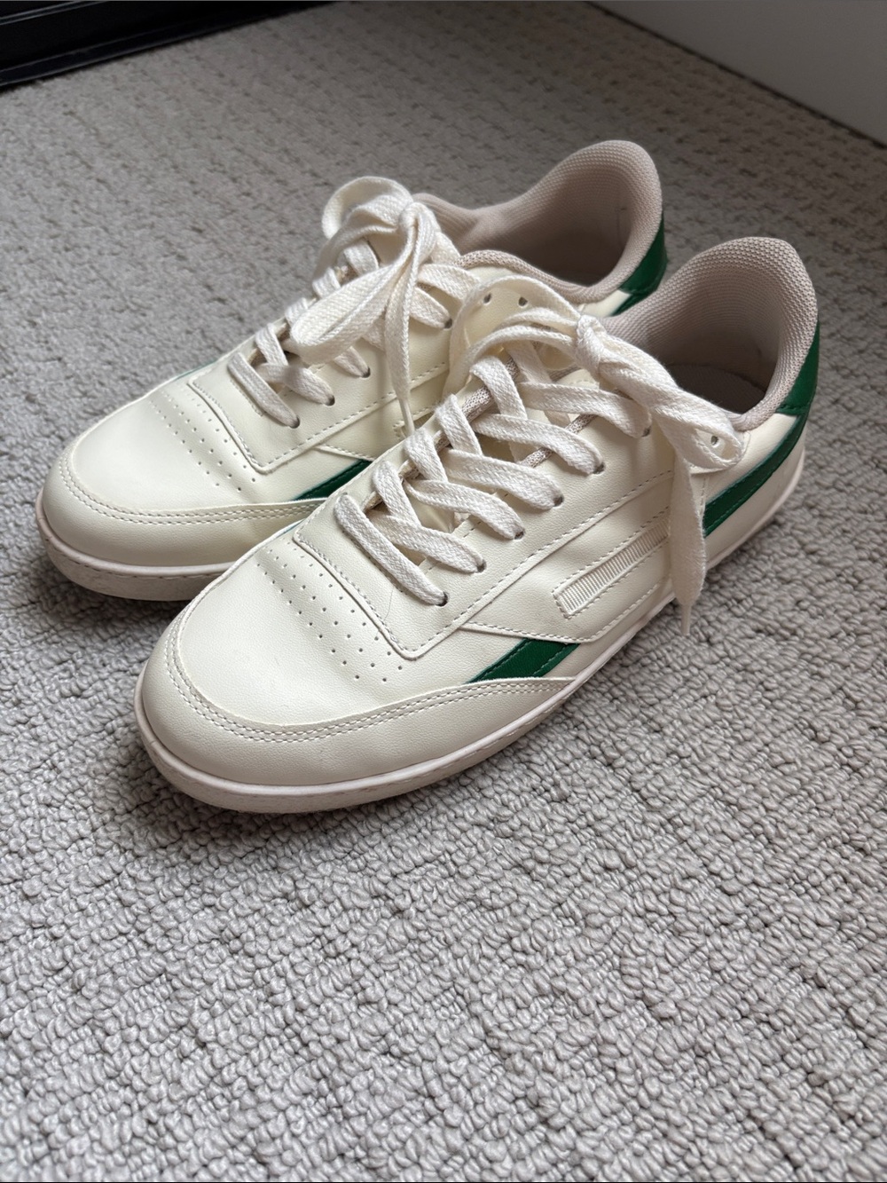 Oliver Carnell Vegan 481 Sneakers - Size 38 ( US women’s size 8) (US men’s 5)